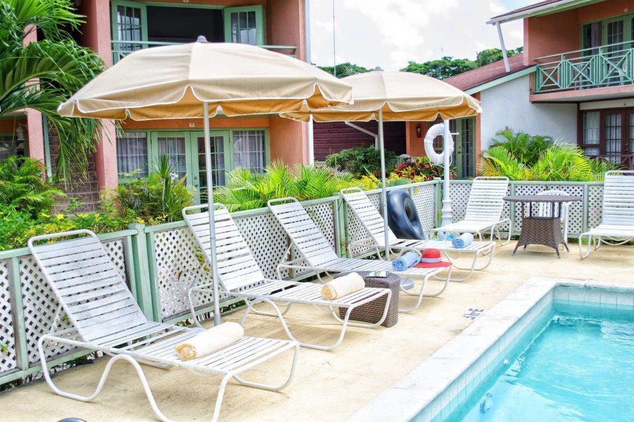 Ferienwohnung Halcyon Palm Holetown Exterior foto
